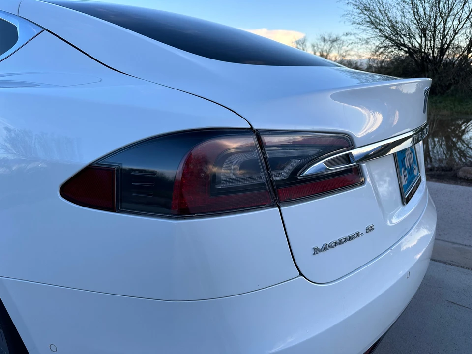 2018 Tesla Model S - Image 28 of 31