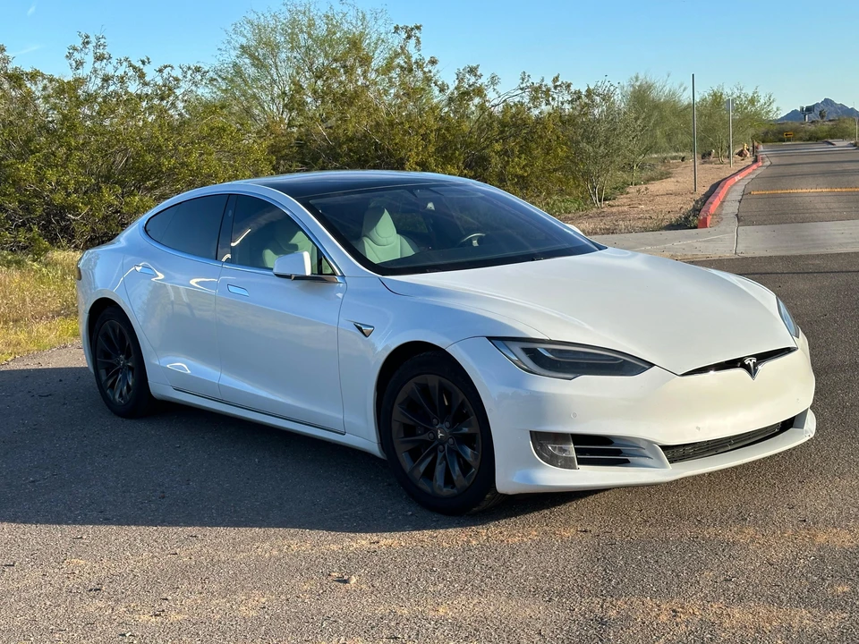 2018 Tesla Model S - Image 16 of 31