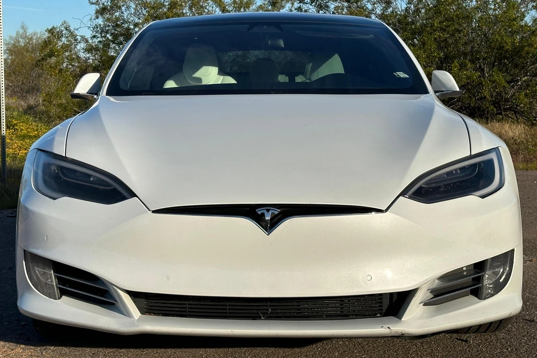 2018 Tesla Model S - Image 2 of 31