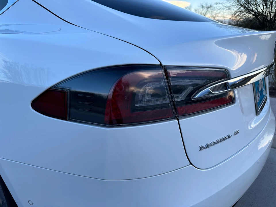 2018 Tesla Model S - Image 29 of 31