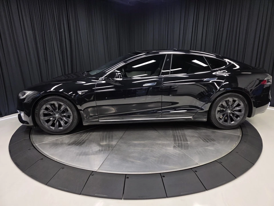 2018 Tesla Model S - Image 9 of 12