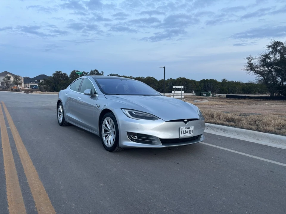 2018 Tesla Model S - Image 8 of 21