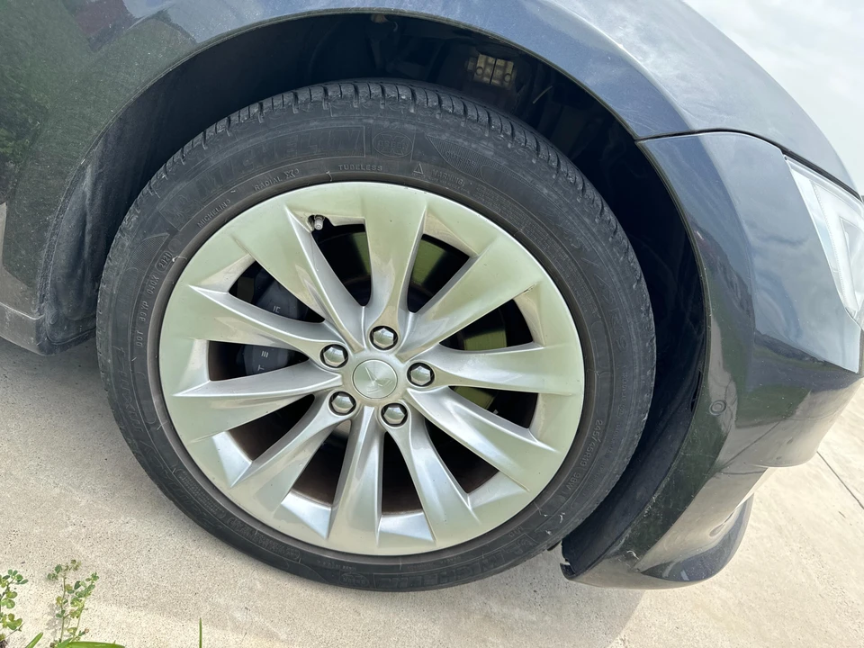 2018 Tesla Model S - Image 26 of 31