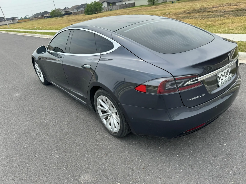 2018 Tesla Model S - Image 12 of 31