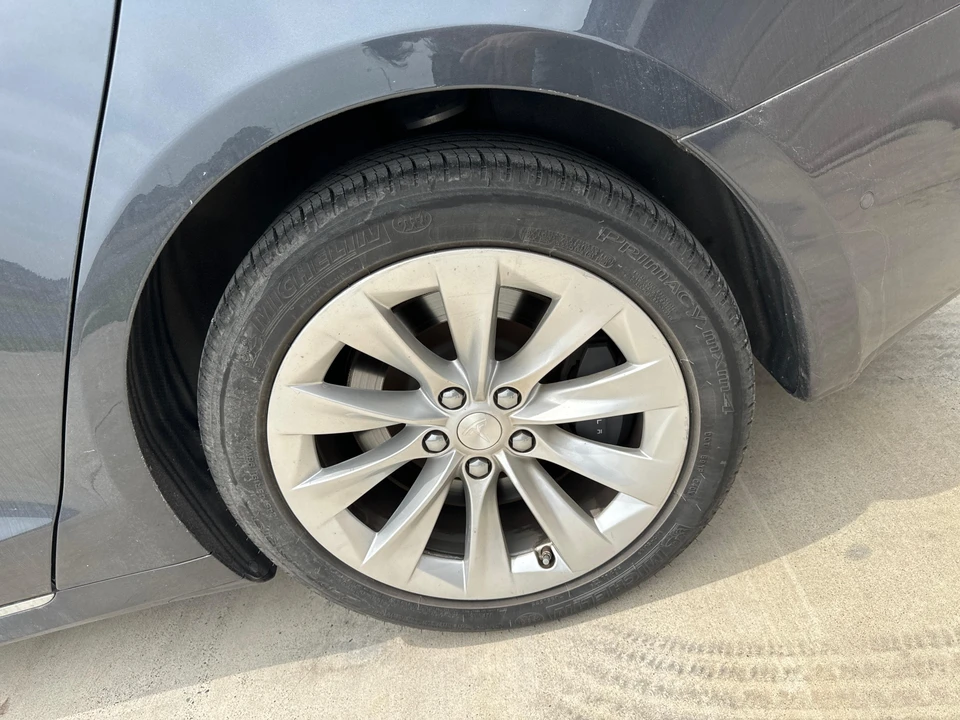 2018 Tesla Model S - Image 24 of 31