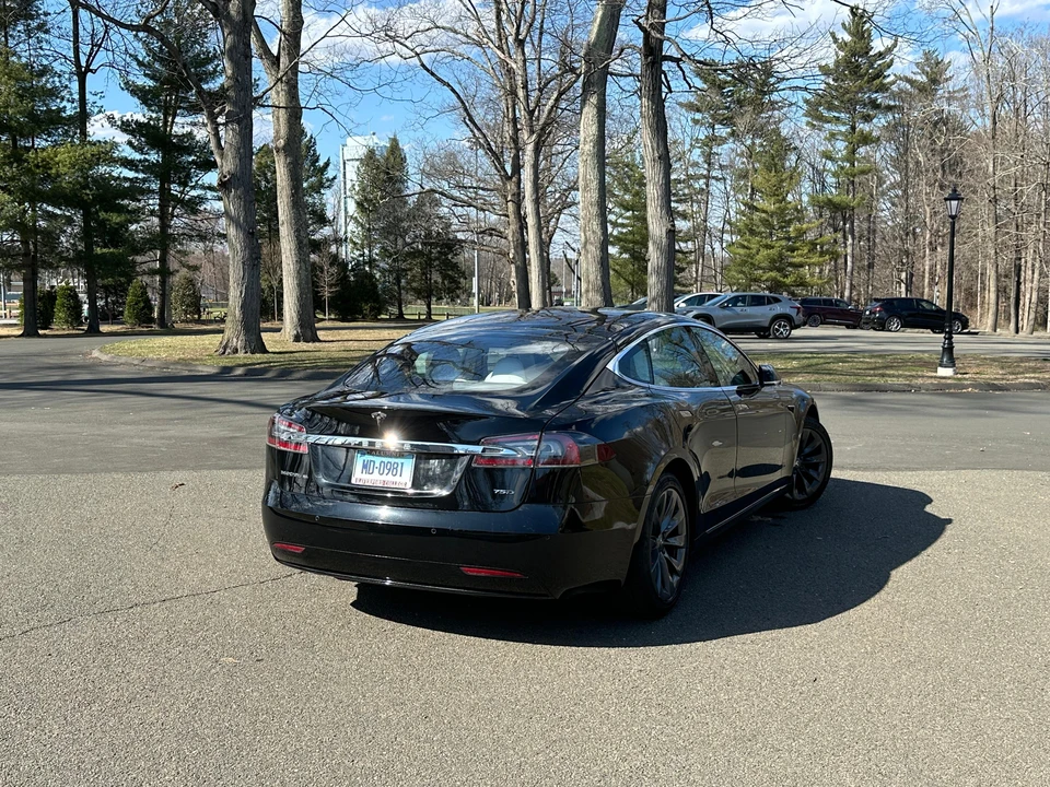 2018 Tesla Model S - Image 15 of 31