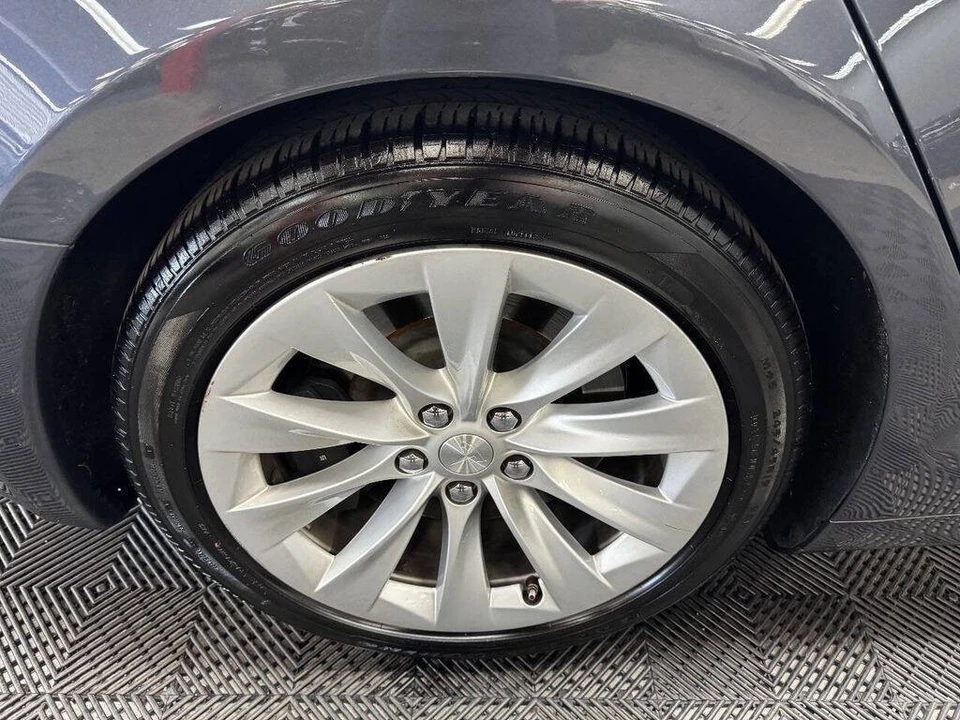 2018 Tesla Model S - Image 19 of 31
