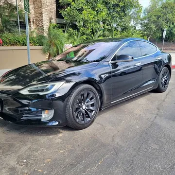 2018 Tesla Model S 75D