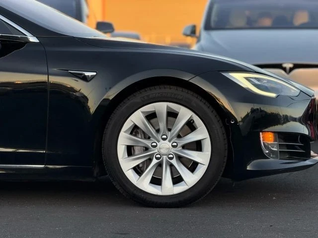 2018 Tesla Model S - Image 7 of 21