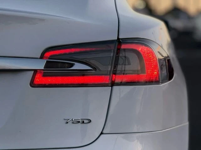 2018 Tesla Model S - Image 9 of 12