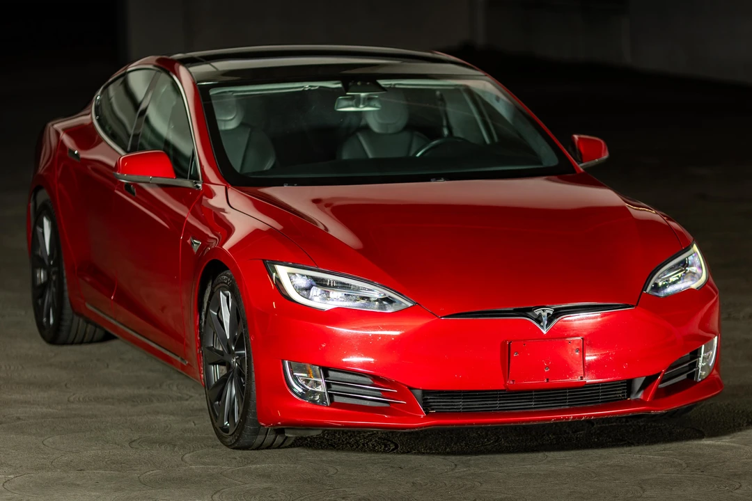 2018 Tesla Model S - Image 29 of 31