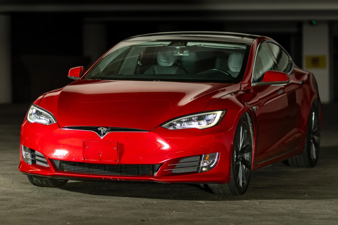 2018 Tesla Model S - Image 7 of 31