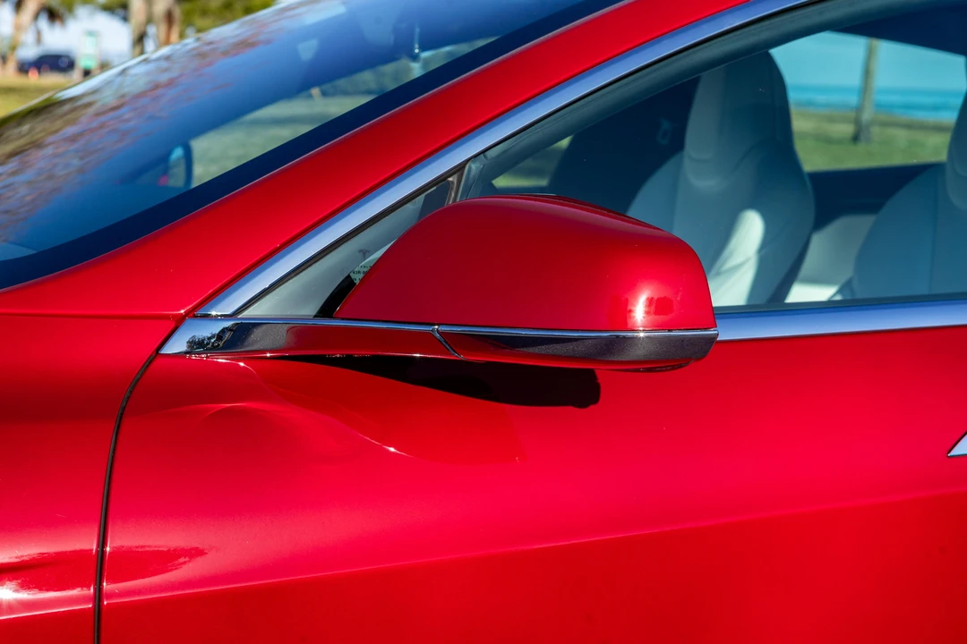 2018 Tesla Model S - Image 15 of 31