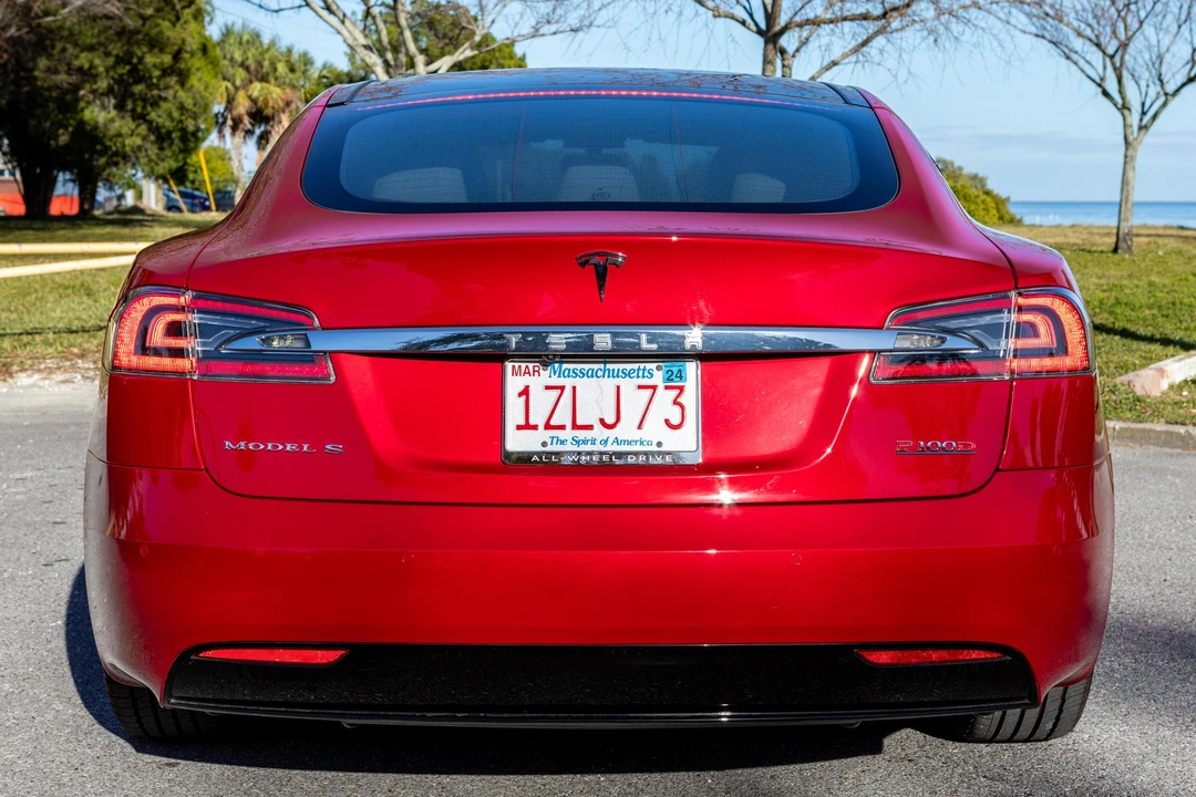2018 Tesla Model S - Image 5 of 31