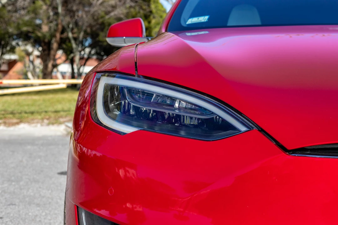 2018 Tesla Model S - Image 10 of 31