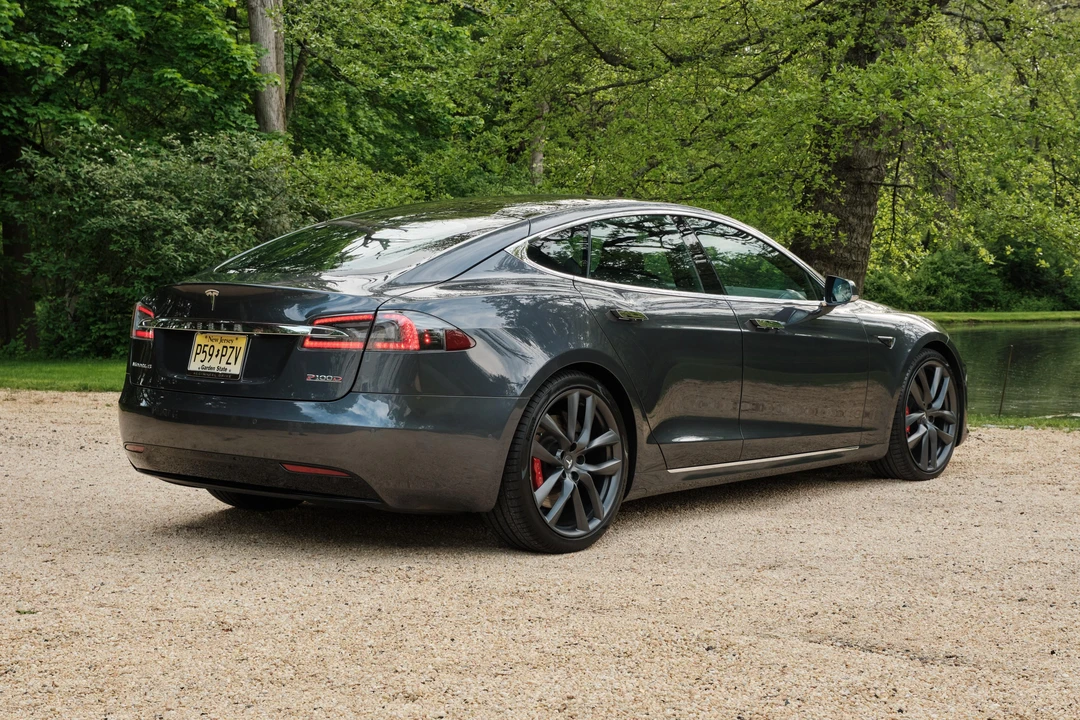 2018 Tesla Model S - Image 11 of 31