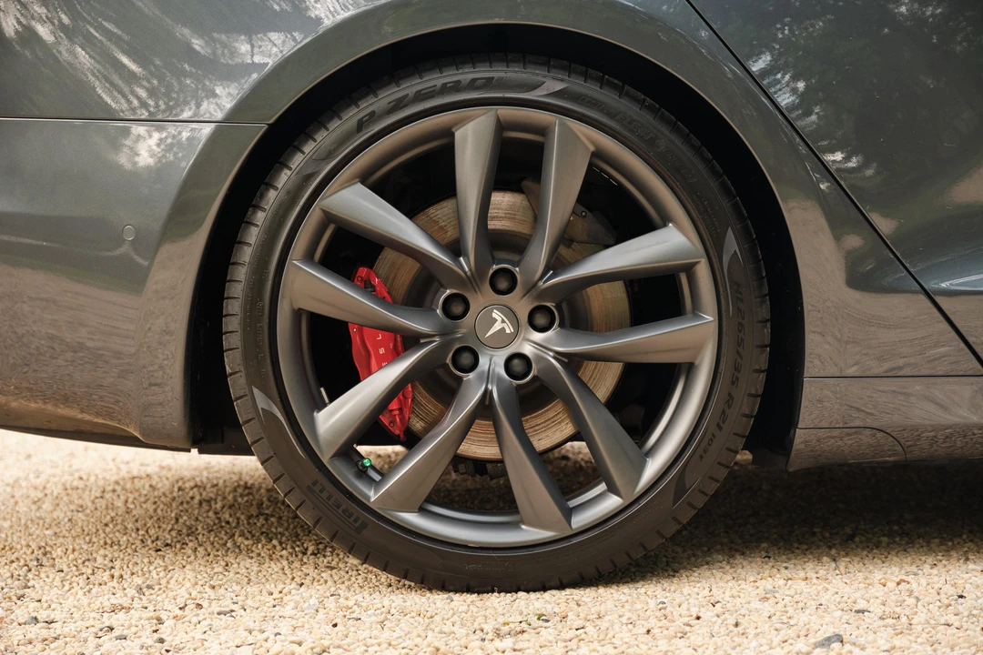 2018 Tesla Model S - Image 26 of 31