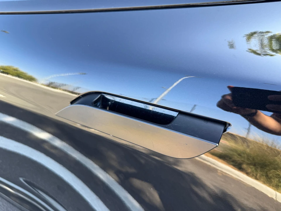 2018 Tesla Model S - Image 27 of 31