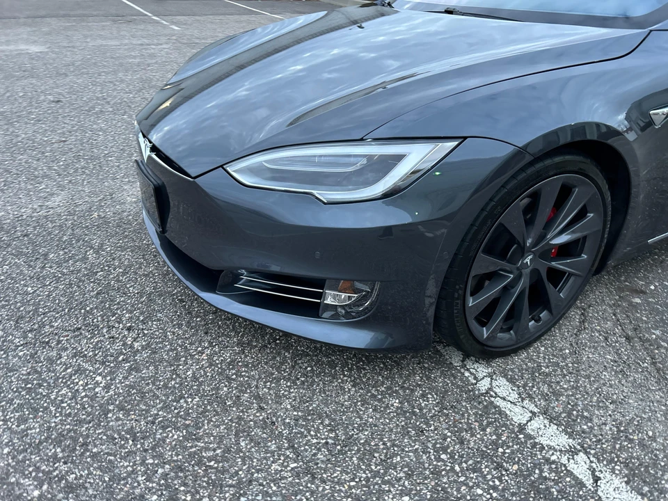 2018 Tesla Model S - Image 19 of 31