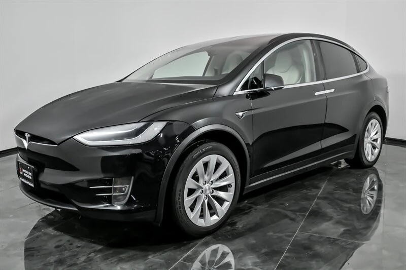 2018 Tesla Model X - Image 5 of 12