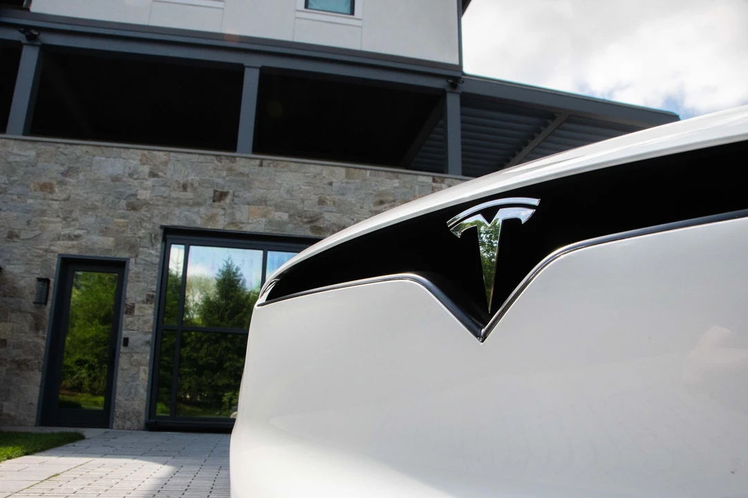 2018 Tesla Model X - Image 25 of 31