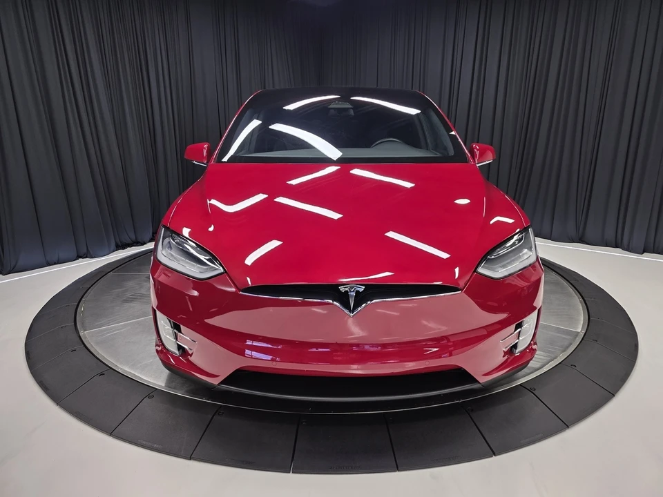 2018 Tesla Model X - Image 6 of 12