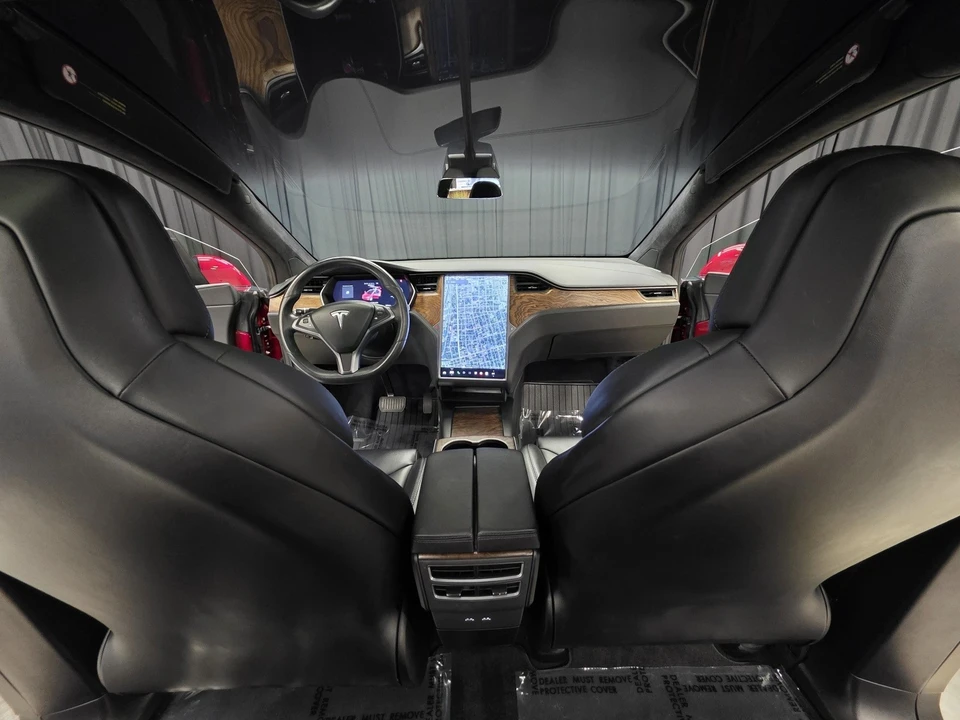 2018 Tesla Model X - Image 2 of 12