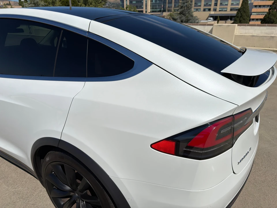 2018 Tesla Model X - Image 21 of 31