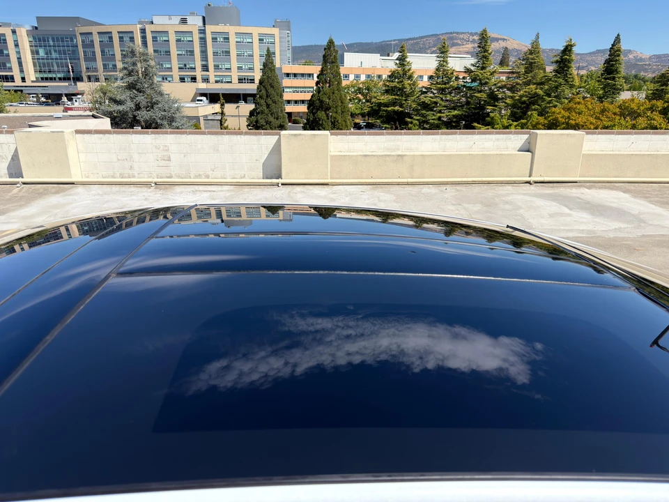 2018 Tesla Model X - Image 27 of 31