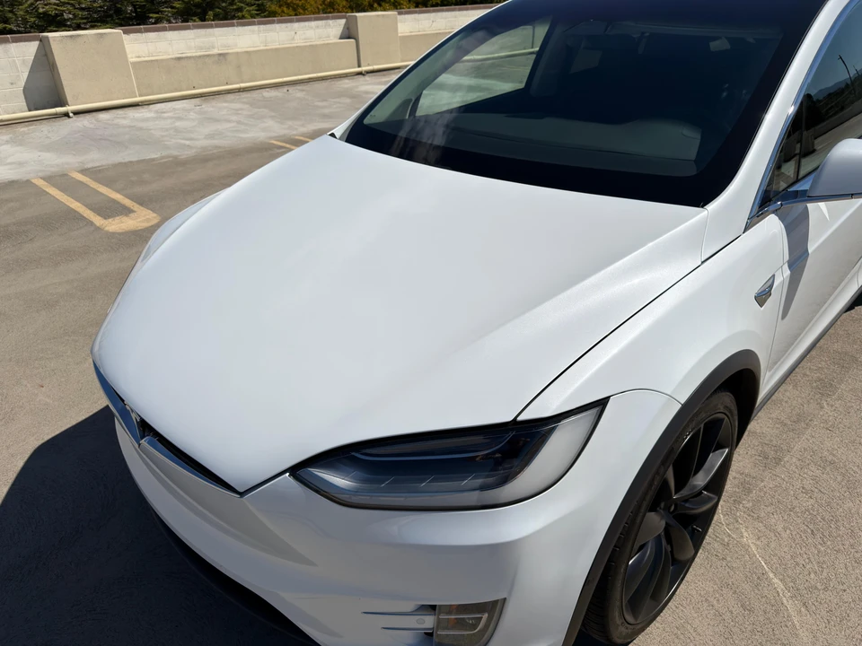 2018 Tesla Model X - Image 17 of 31