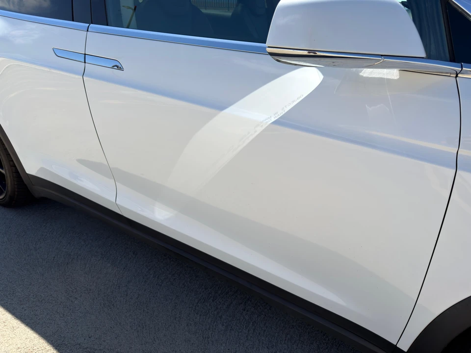 2018 Tesla Model X - Image 26 of 31