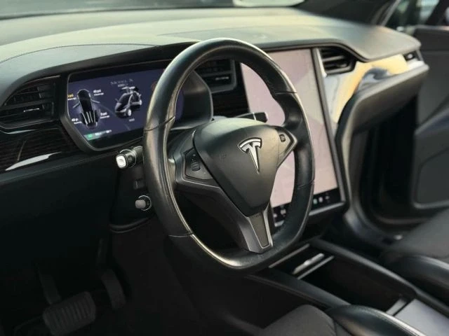 2018 Tesla Model X - Image 20 of 21