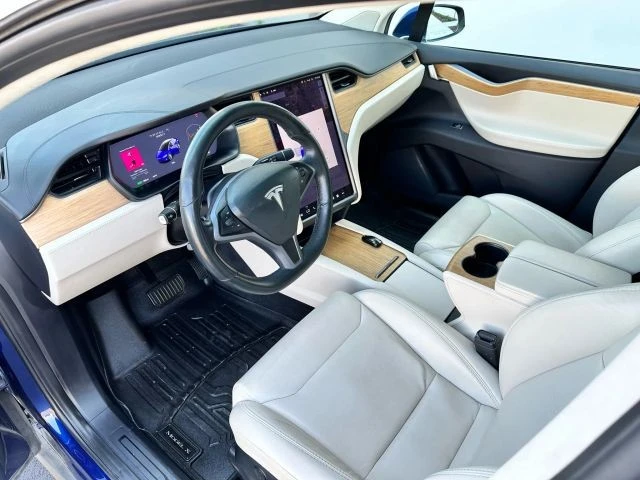 2018 Tesla Model X - Image 9 of 21