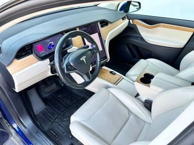 2018 Tesla Model X - Image 9 of 21