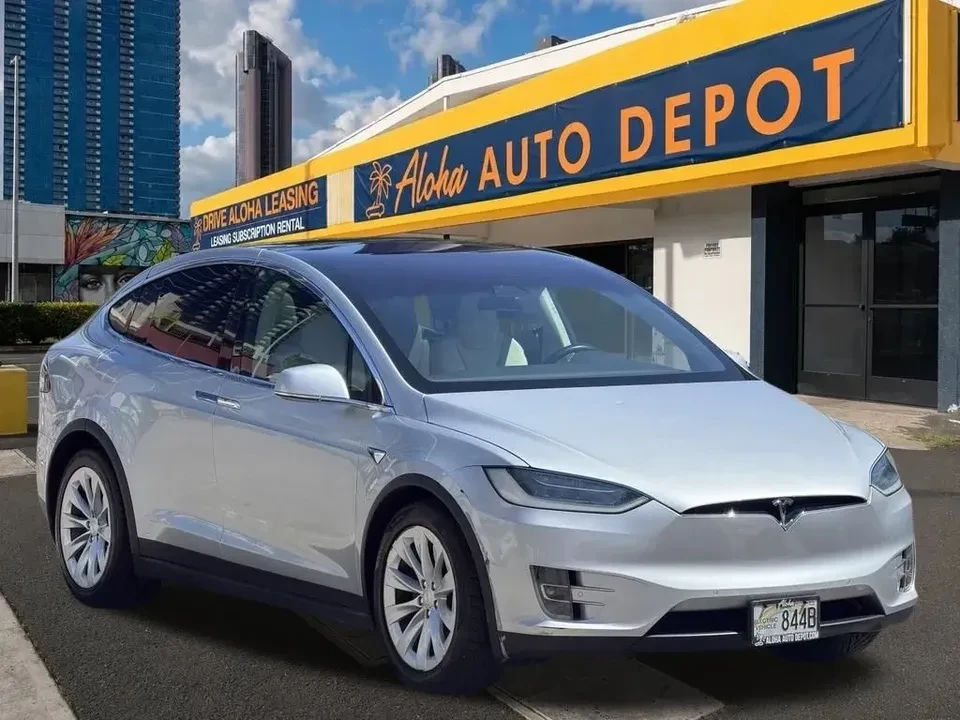 2018 Tesla Model X - Image 4 of 9
