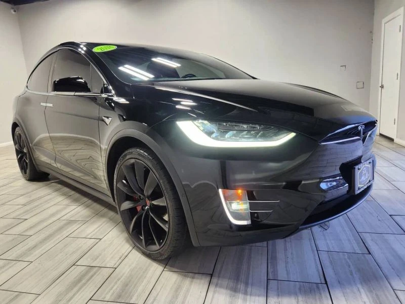 2018 Tesla Model X - Image 7 of 12