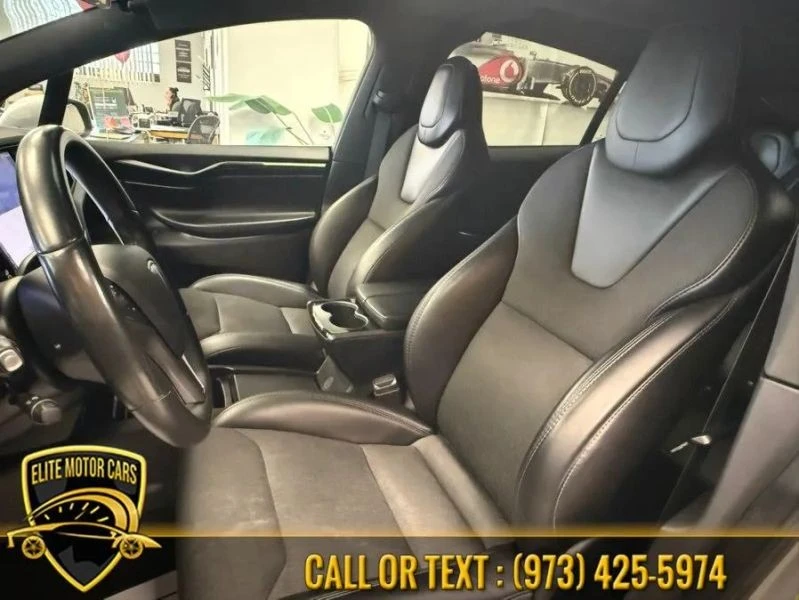 2018 Tesla Model X - Image 9 of 12