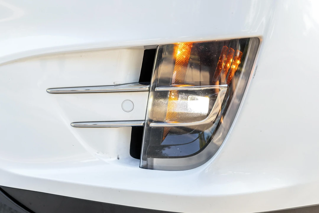 2018 Tesla Model X - Image 22 of 31