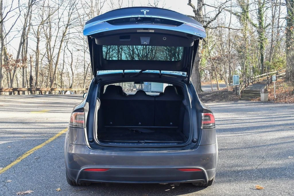 2018 Tesla Model X - Image 19 of 21