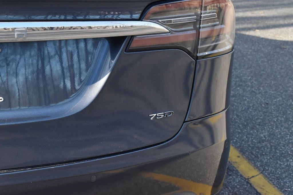 2018 Tesla Model X - Image 18 of 21