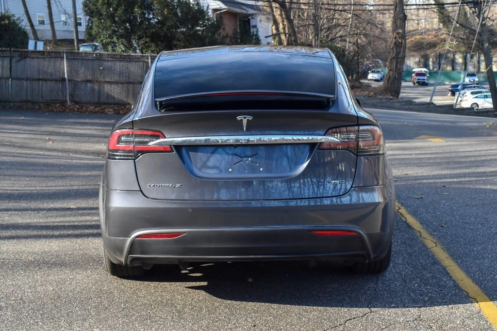 2018 Tesla Model X - Image 7 of 12