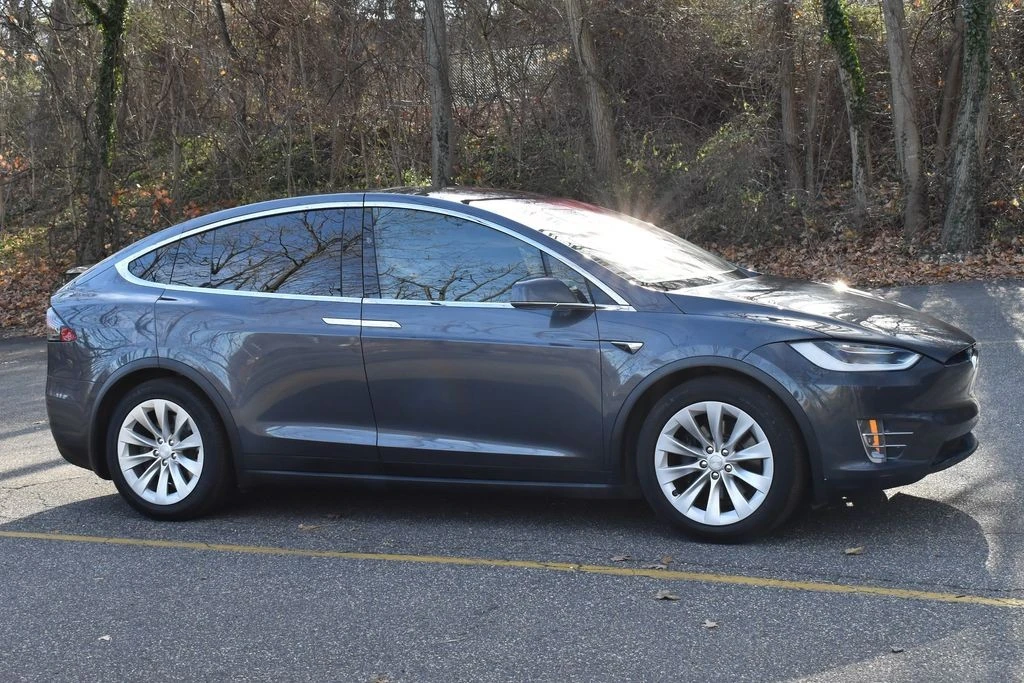 2018 Tesla Model X - Image 12 of 12