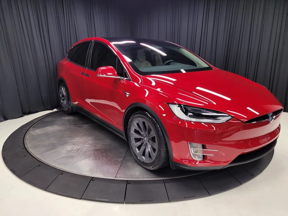 2018 Tesla Model X - Image 6 of 12