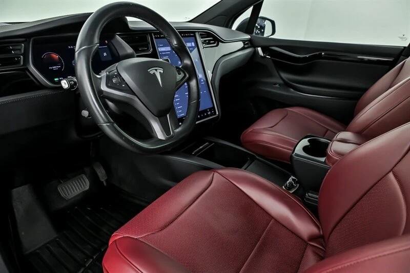 2018 Tesla Model X - Image 19 of 21
