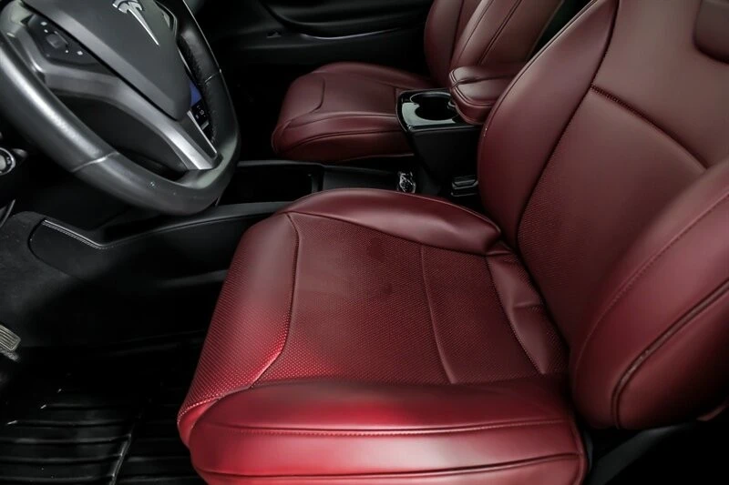 2018 Tesla Model X - Image 20 of 21