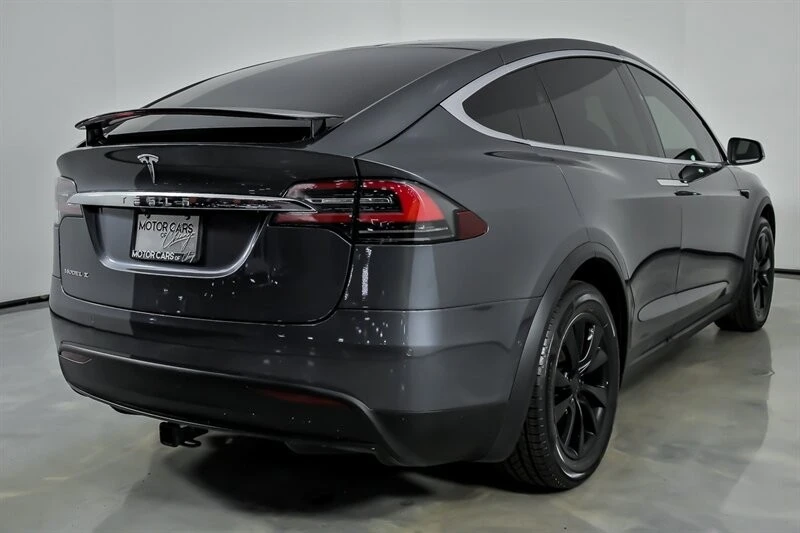 2018 Tesla Model X - Image 12 of 21