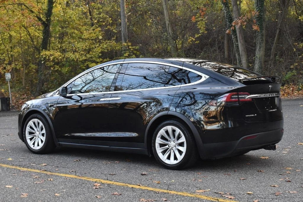 2018 Tesla Model X - Image 6 of 12
