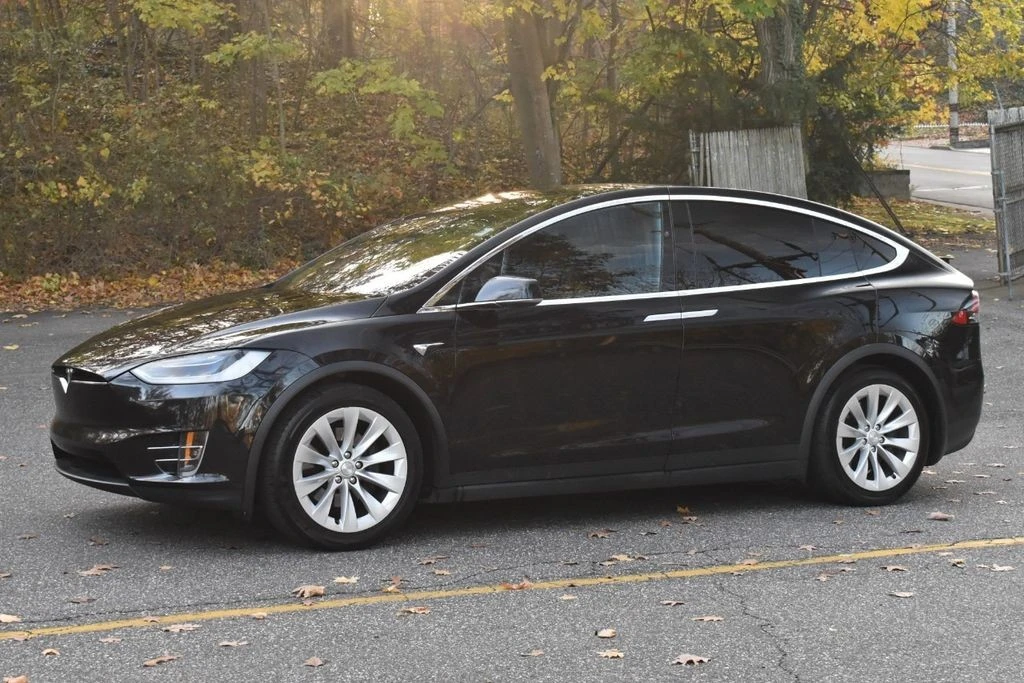 2018 Tesla Model X - Image 2 of 12