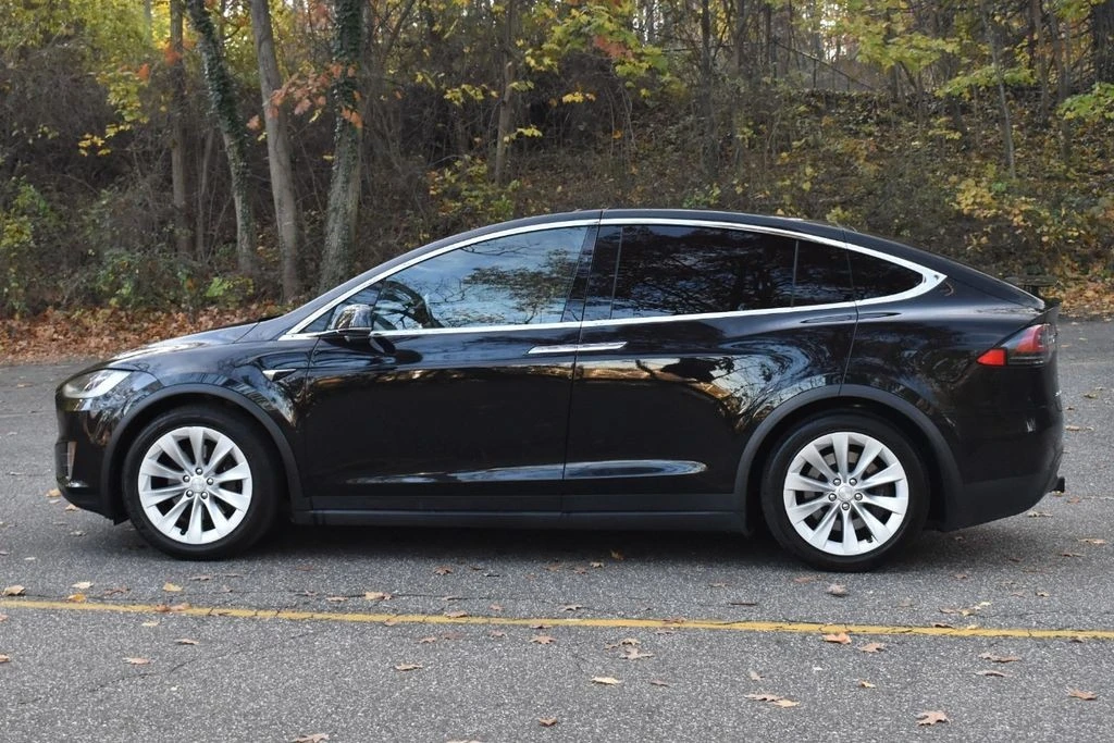 2018 Tesla Model X - Image 4 of 12