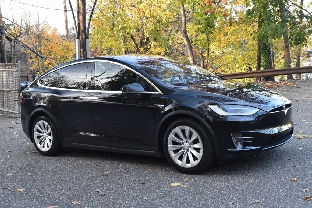 2018 Tesla Model X - Image 12 of 12